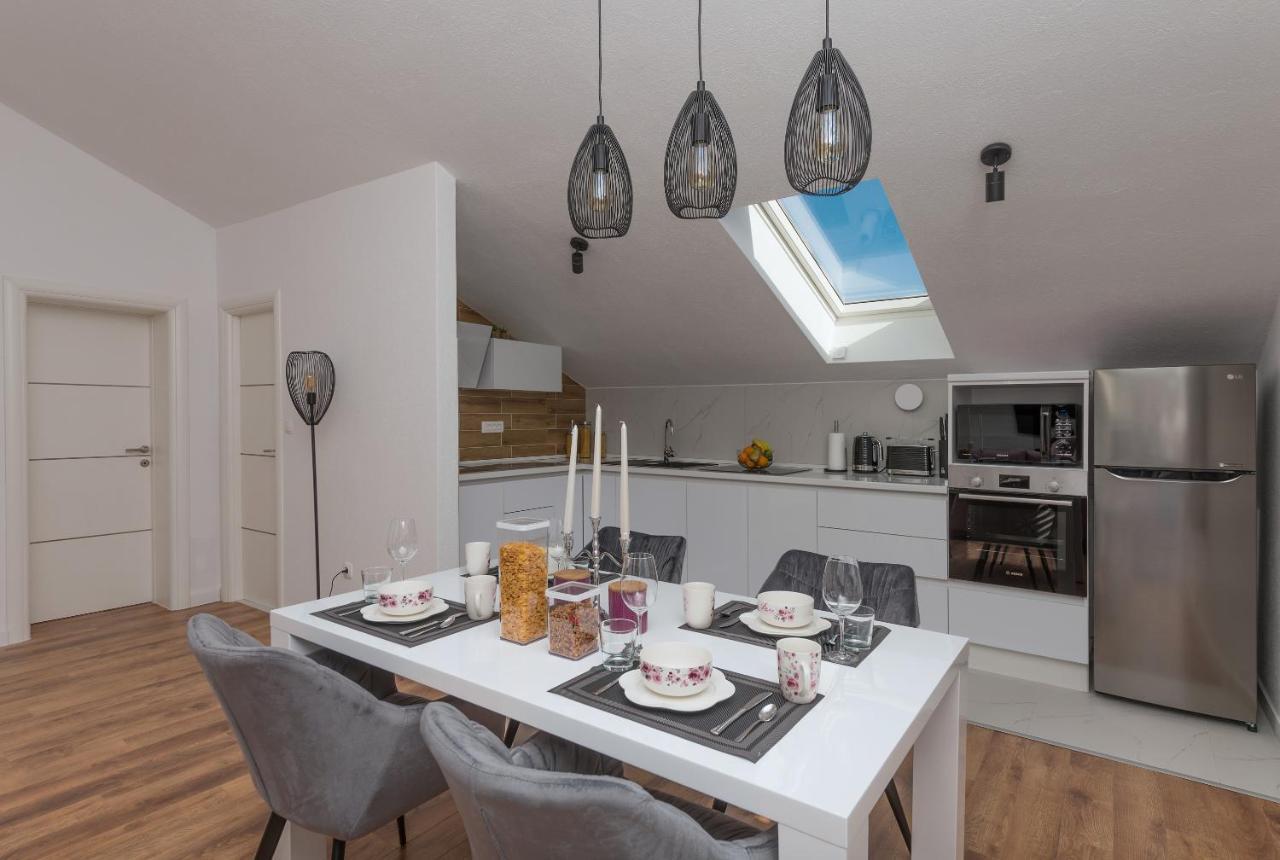 Apartment Lungo Mare, Centar Makarska Kültér fotó