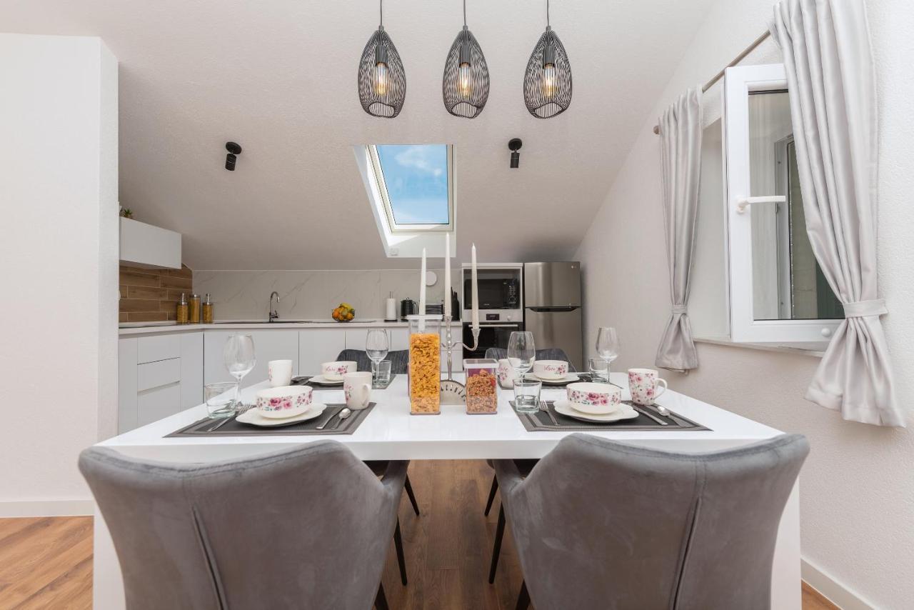 Apartment Lungo Mare, Centar Makarska Kültér fotó