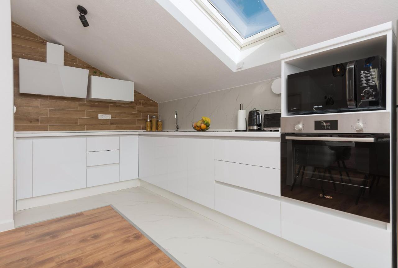 Apartment Lungo Mare, Centar Makarska Kültér fotó